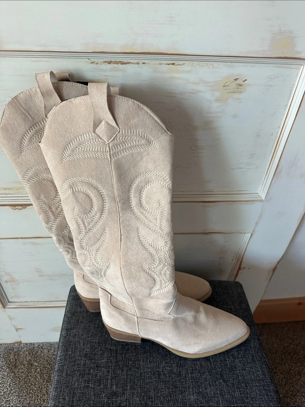 Women's Tall Embroidered Western Boots - Cream